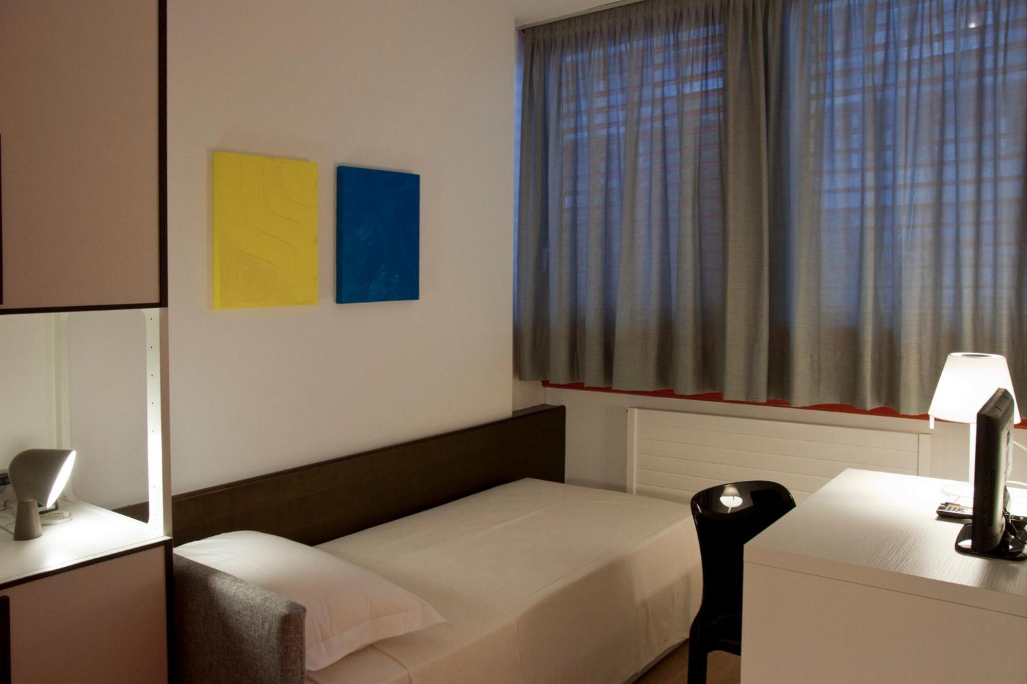 Hotel Garni Centro Chiasso Habitación foto
